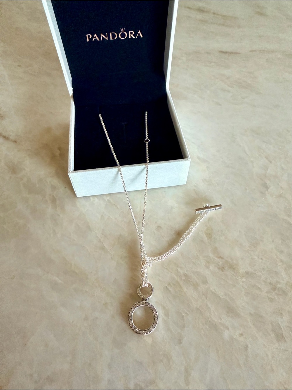 Pandora Silver Interlocking Circle Pendant Necklace - Silver
